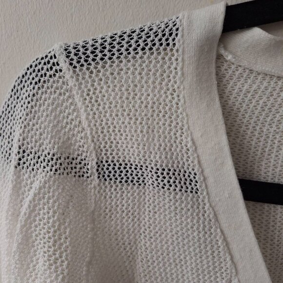 Tommy Bahama White Crop V-Neck Summer Knit Cardigan XS - Picture 5 of 6